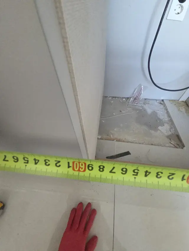 인테리어목공중문설치 관련 현장 사진